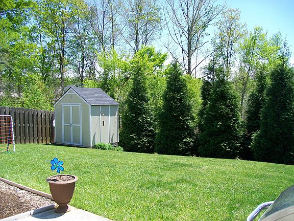 6x8 Outbuilding
