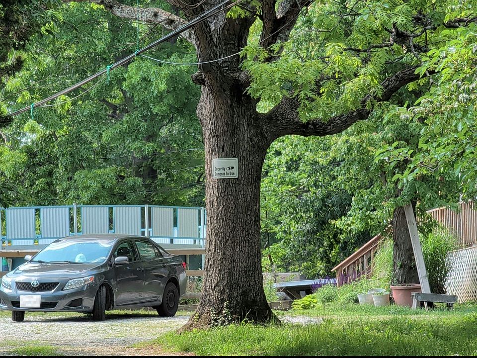 1st image of 7212 Castlemoor Rd