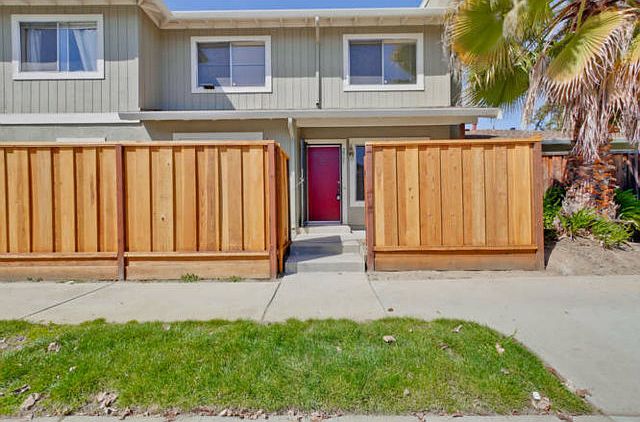 1st image of 2907 Rose Ave