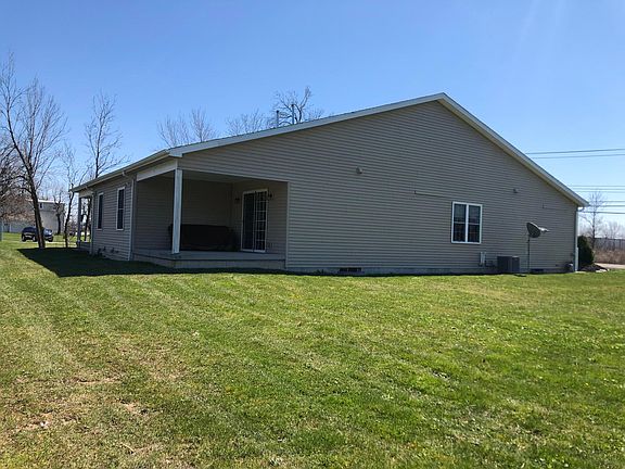 4th image of 4018 Walden Ave #A