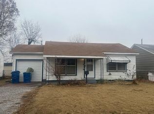 1005 N 14th St, Enid, OK 73701