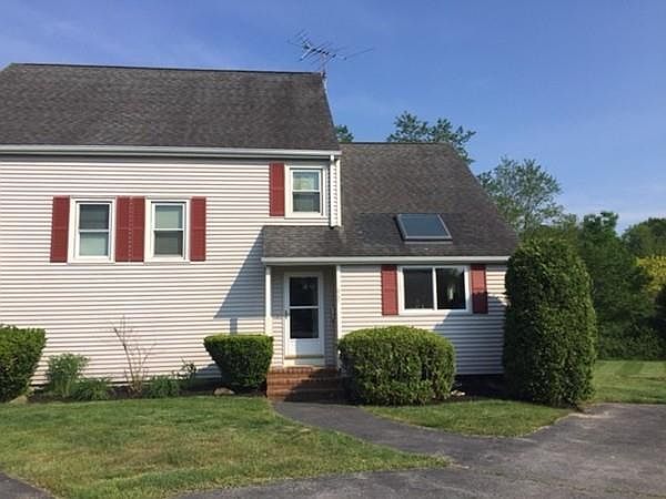 1st image of 865 Plymouth St