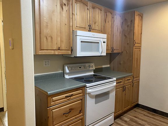 3rd image of 2360 Sea Lyon Dr #A1