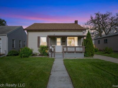 1231 7th St, Wyandotte, MI, 48192