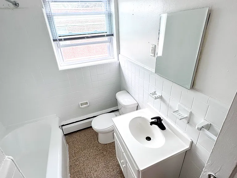 1214 Magnolia Ave — Photo 4