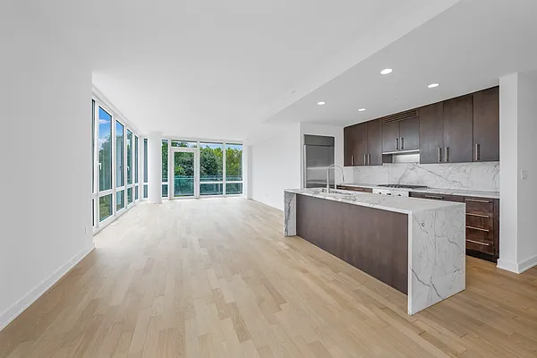Rented by Isen & Company : Real Estate Advisors | media 15