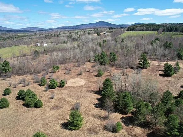 1800 Middle Road, Plainfield, VT 05667