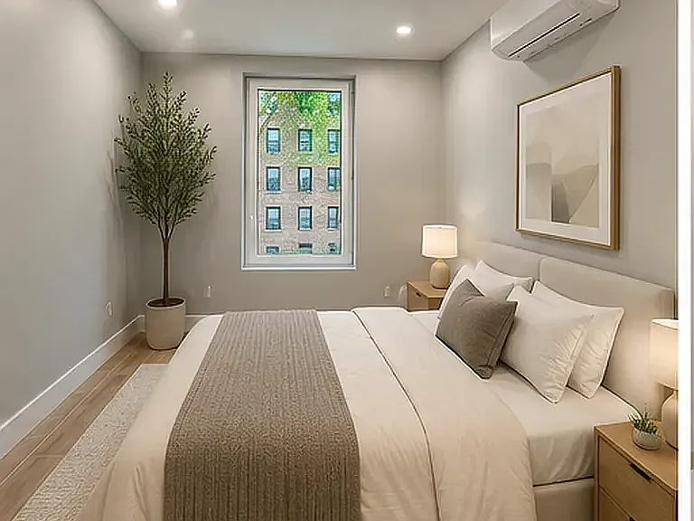 805 Midwood St #2G — Photo 4