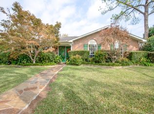 413 Colonial Dr, Garland, TX