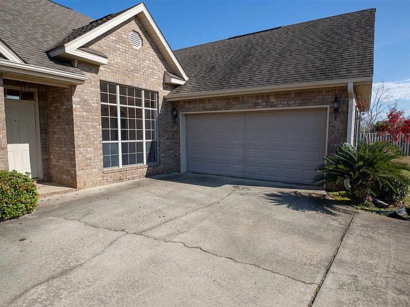 3rd image of 11082 Courtland Ct