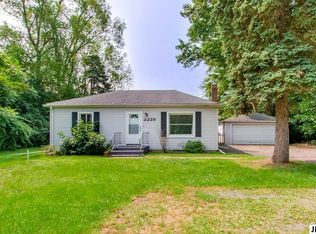 2229 W Parnall Rd, Jackson, MI 49201