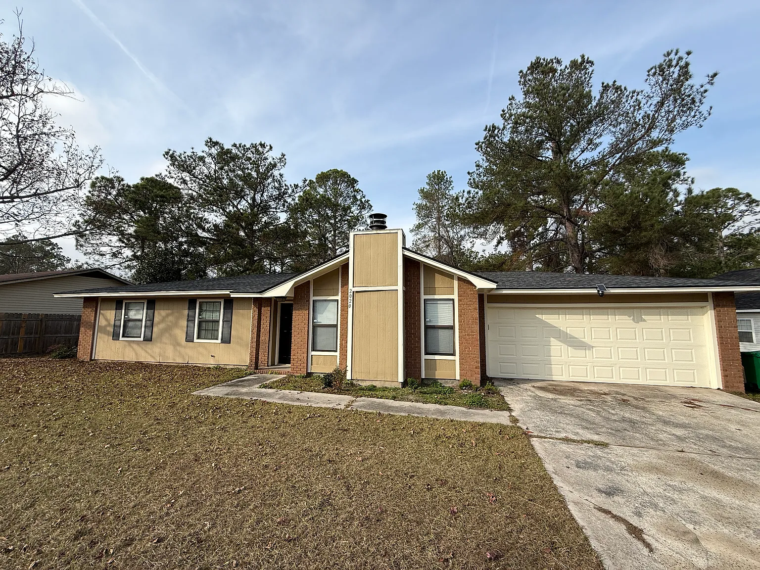 3 bed, 1482 sqft, $1,495 — Photo 1