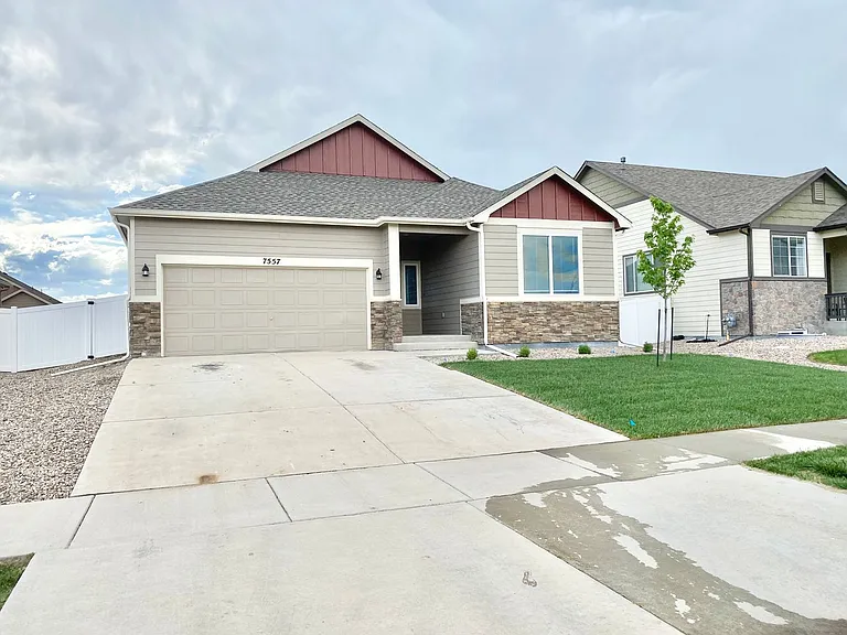 7557 McClellan Rd — Photo 2
