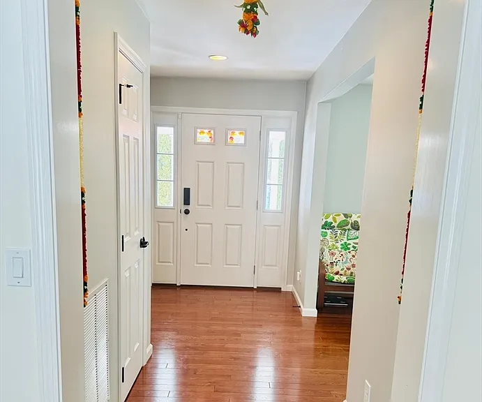 294 Hayden Rowe St #294 — Photo 8