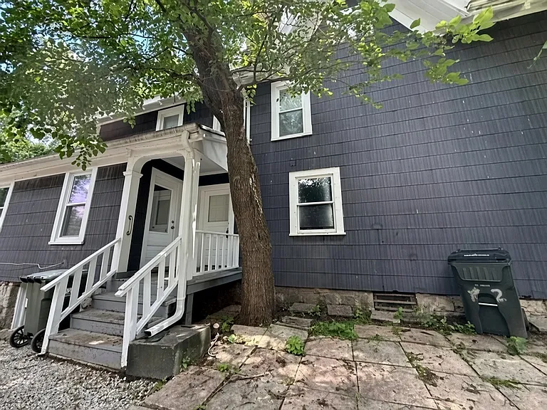 75 Pine Ave #78 — Photo 12