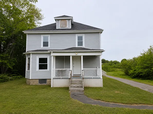 294 Plymouth St, Bridgewater, MA 02324