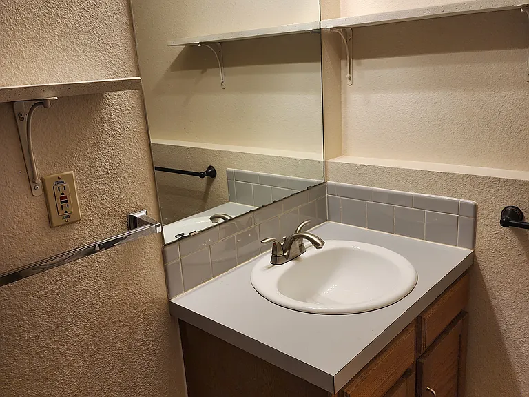 2730 Bluegrass Dr — Photo 33