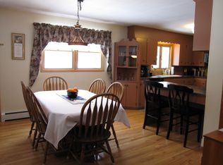67 Oakwood Dr, Windham, CT 06280