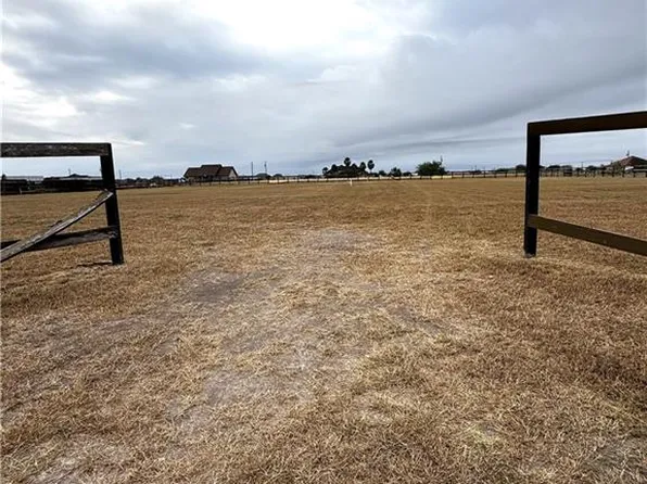 310 Nadia St, Weslaco, TX 78596