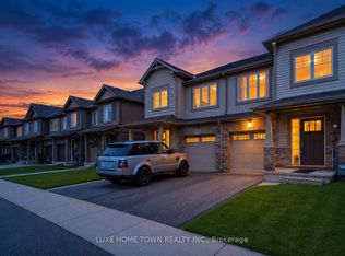 100 Monarch St, Welland, ON L3C 0G6