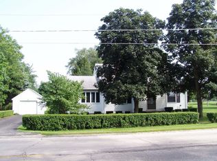 510 12th St, Erie, IL 61250