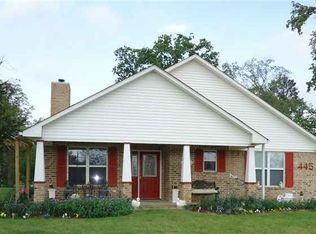 445 Lakeview Cir, Jefferson, TX 75657
