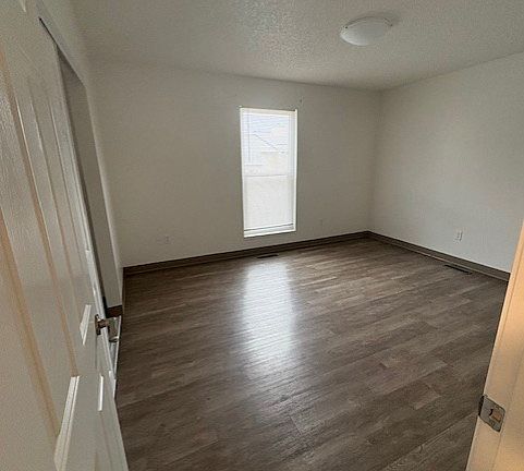 4th image of 650 S Walsh Dr #Cb0cc17e2