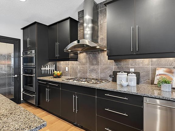 4th image of 5408 Sunview Bay