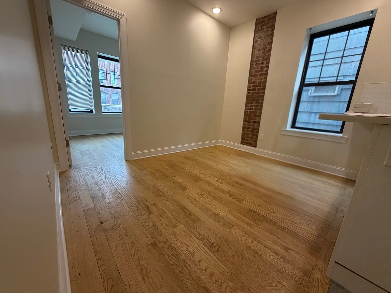 3 bed, $2,850 — Photo 2