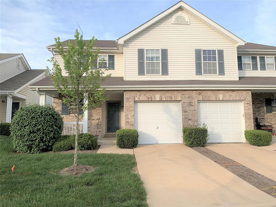1st image of 64 Jost Villa Dr