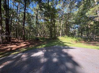 7 Confederate Ct, Daufuskie Island, SC 29915