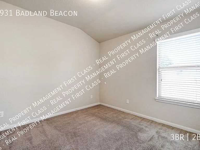 4931 Badland Beacon — Photo 24