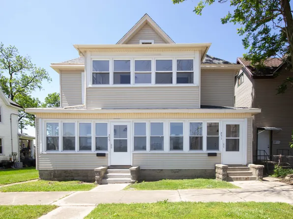 251 S 5th Ave #251, Kankakee, IL 60901