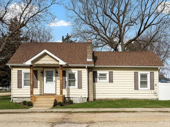 115 Summer St, Maple Park, IL 60151