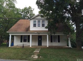 254 10th Ave SE, Hickory, NC 28602