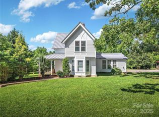 (Undisclosed Address), Columbus, NC 28722