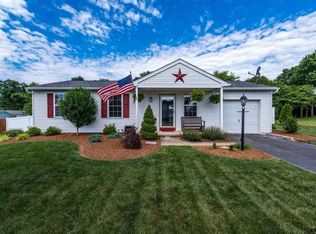 304 Pine Valley Dr, Felton, PA 17322