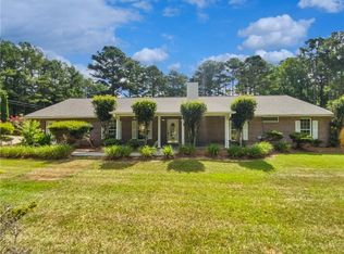 105 Creekwood Ln, Fayetteville, GA 30214