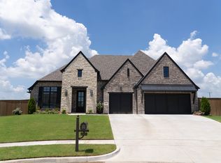 2823 E 141st Ct S, Bixby, OK 74008