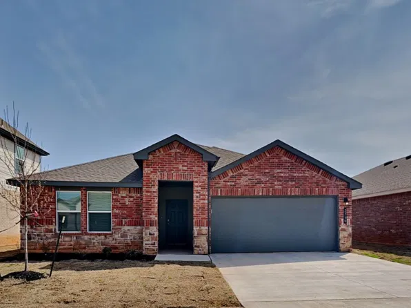 2740 Dennis Dr, Yukon, OK 73099