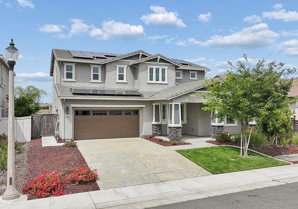 1st image of 2984 Ridgecrest Dr