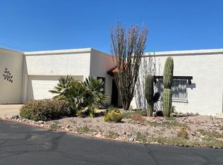 932 W Camino Guarina, Green Valley, AZ 85614