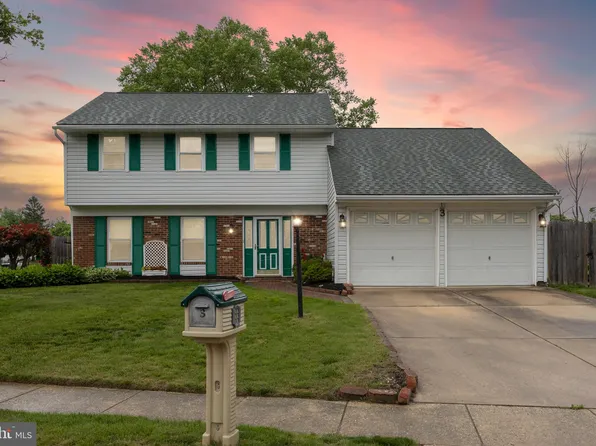 3 Ainsworth Ln, Sicklerville, NJ 08081