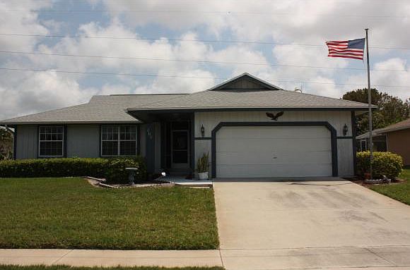 1st image of 101 S Heathwood Dr