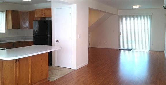 4th image of 2568 Nickel Ave