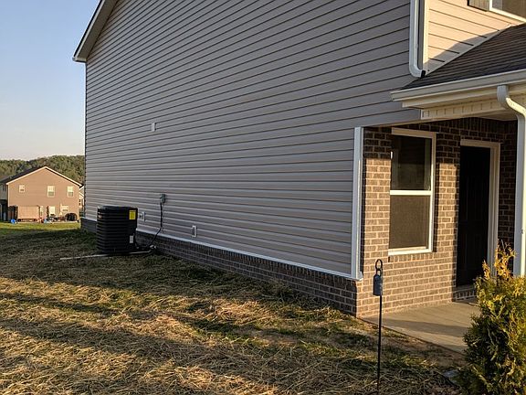 4th image of 178 Miss Maude Patton Ln