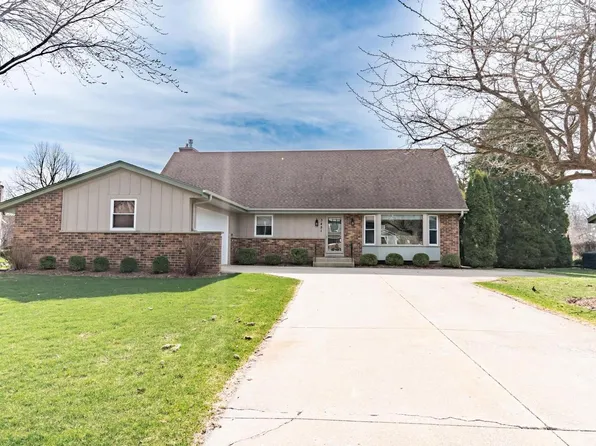 3451 Oak Tree LANE, Racine, WI 53405