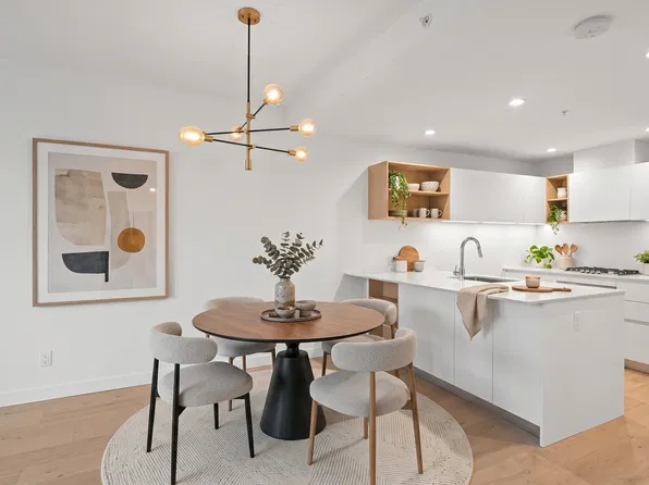 6000 McKay Ave #4605, Burnaby, BC V5H 0K2