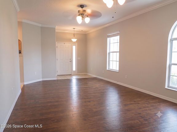 4th image of 3220 Recco Pl