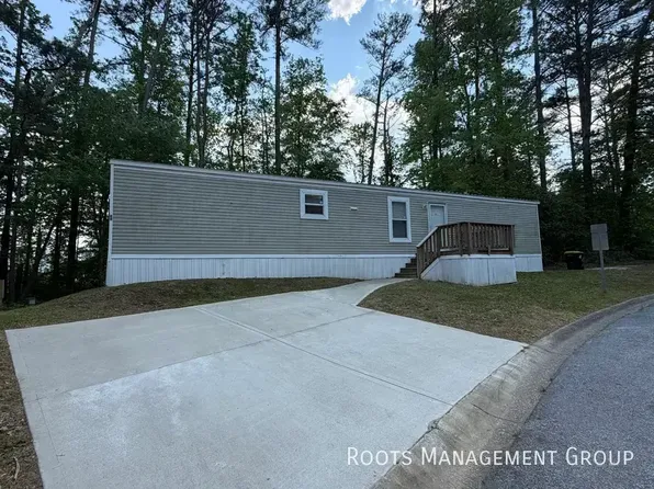 7000 Goodson Rd, Union City, GA